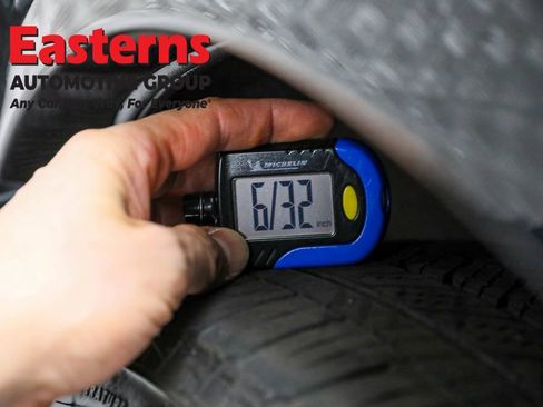 Used 2024 Nissan Ariya AWD image 27