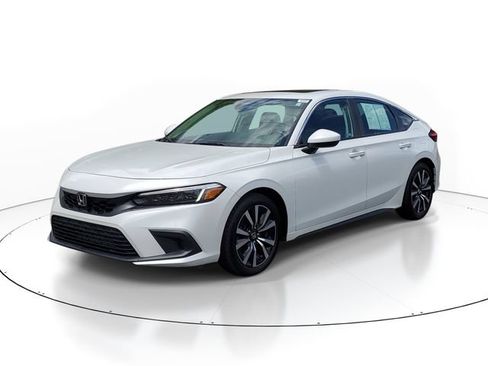 Used 2024 Honda Civic EX-L image 2