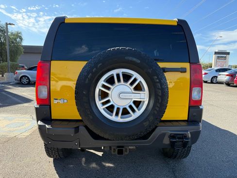 Used 2007 HUMMER H3 image 9