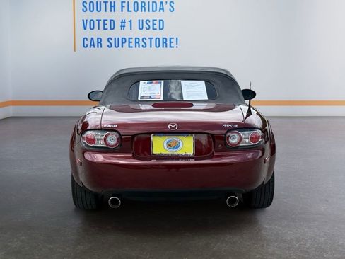 Used 2006 MAZDA MX-5 Miata RWD image 14