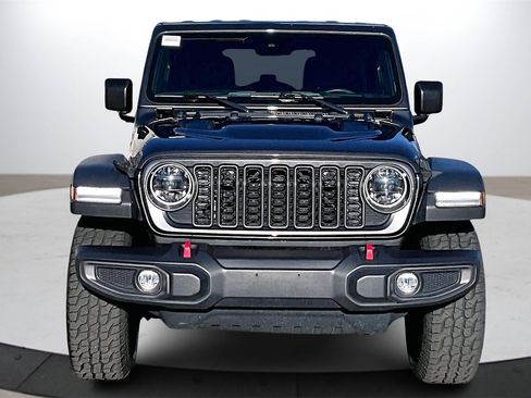 Certified 2024 Jeep Wrangler Unlimited Rubicon image 3