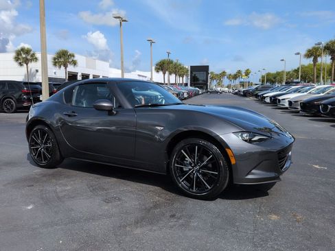 New 2026 MAZDA MX-5 Miata RF Grand Touring RWD image 2