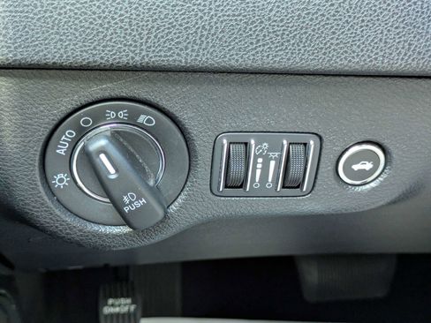 Used 2023 Chrysler 300 S RWD image 14