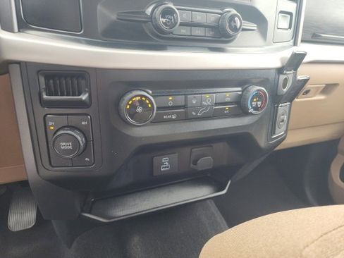 Used 2023 Ford F150 XLT image 29