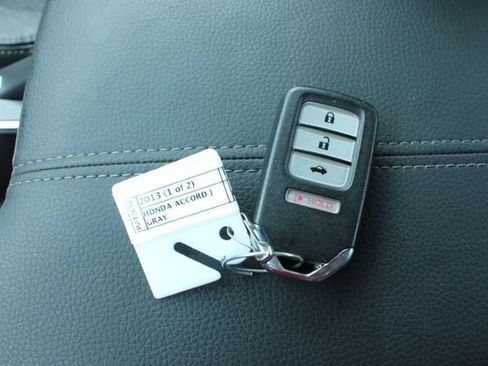 Used 2013 Honda Accord EX-L image 28