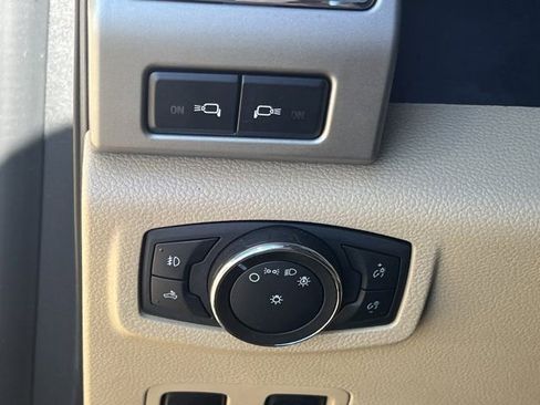 Used 2021 Ford F250 Lariat w/ Lariat Ultimate Package image 38