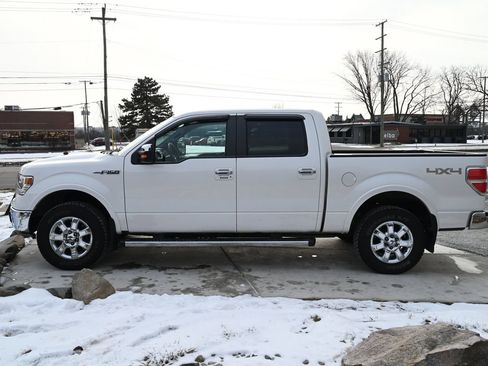 Used 2014 Ford F150 Lariat w/ Equipment Group 502A Luxury image 8