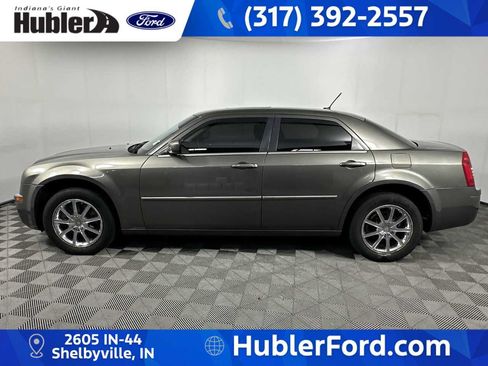 Used 2008 Chrysler 300 Limited w/ Protection Group AWD/4WD image 5