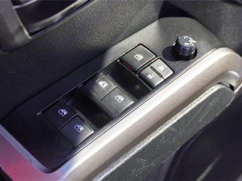 Used 2023 Toyota Tacoma SR image 19