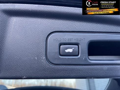 Used 2023 Acura MDX A-Spec image 10