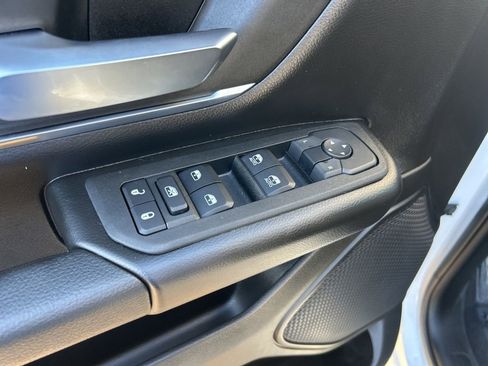 Used 2025 RAM 1500 Big Horn image 34