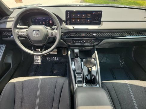Used 2023 Honda Accord Sport image 27