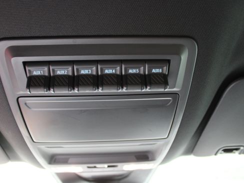 Used 2025 Ford Ranger Raptor AWD/4WD image 24