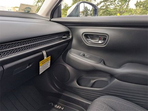 New 2026 Honda HR-V LX image 21