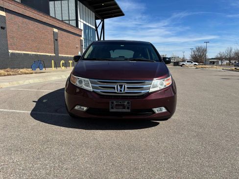 Used 2012 Honda Odyssey Touring Elite image 2