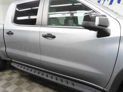 Used 2023 Chevrolet Silverado 1500 ZR2 w/ Technology Package image 37