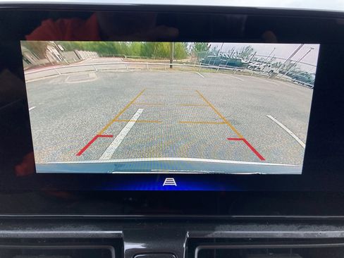 Used 2025 Chevrolet TrailBlazer LT image 25