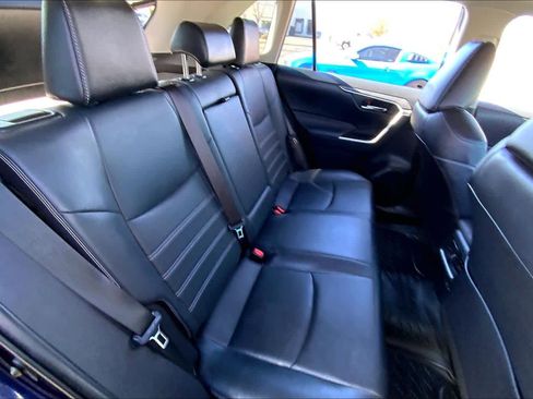 Certified 2021 Toyota RAV4 XLE Premium image 16