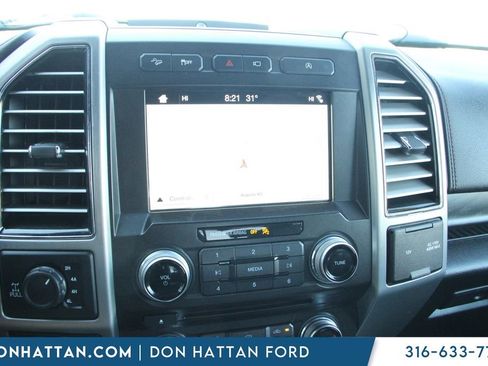 Used 2018 Ford F150 Platinum w/ Equipment Group 701A Luxury image 5