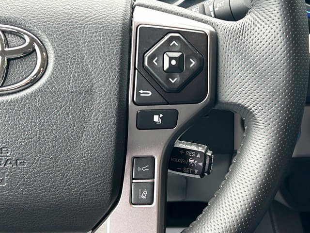 Used 2023 Toyota Tacoma SR5 AWD/4WD image 40