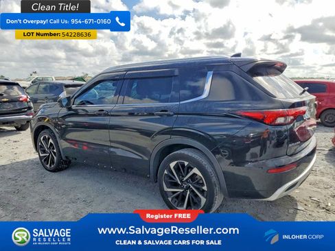 Used 2022 Mitsubishi Outlander SEL AWD/4WD image 3