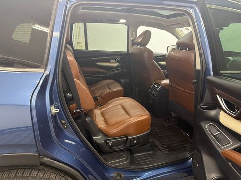 Used 2020 Subaru Ascent Touring w/ Popular Package #2A AWD/4WD image 17