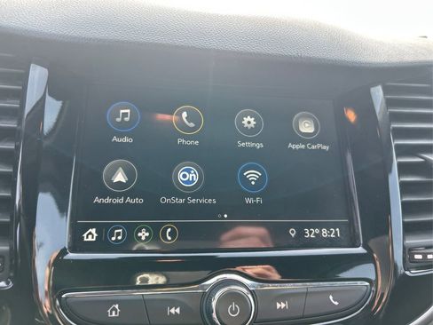Used 2019 Chevrolet Trax LT w/ LT Convenience Package AWD/4WD image 11