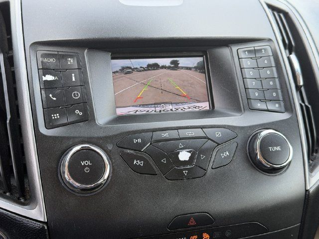 Used 2019 Ford Edge SE FWD image 16