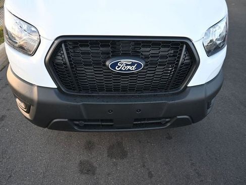 New 2026 Ford Transit 250 148 Medium Roof image 22