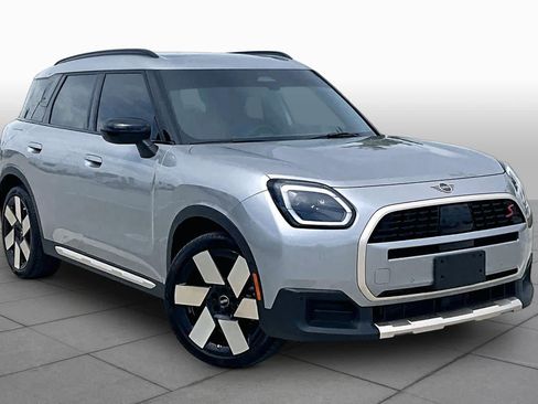 Used 2025 MINI Cooper Countryman S AWD/4WD image 2