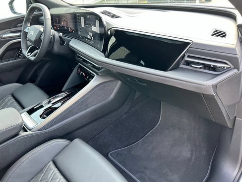 New 2026 Audi SQ5 Premium Plus AWD/4WD image 40