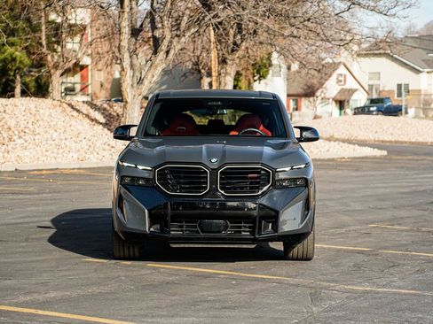 Used 2025 BMW XM Label Red image 2