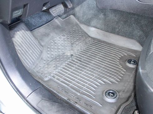 Certified 2023 Toyota Tacoma 4x4 Double Cab image 22