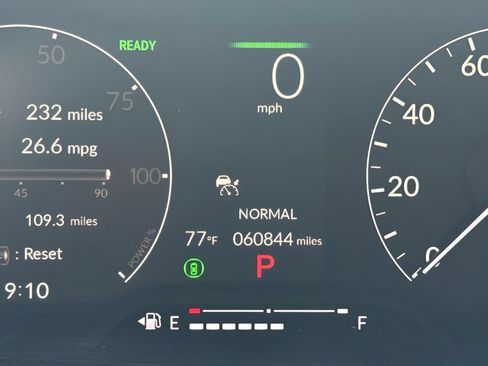 Used 2025 Honda Civic Sport image 14
