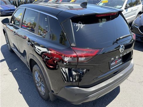 Used 2021 Nissan Rogue S FWD image 10