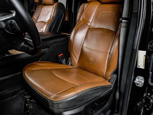 Used 2020 RAM 2500 Limited AWD/4WD image 29
