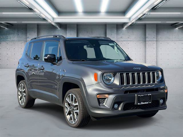 Used 2022 Jeep Renegade Limited w/ Sun, Sound & Wheels Group AWD/4WD image 3