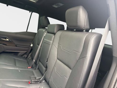 Used 2025 Lexus GX 550 AWD/4WD image 16