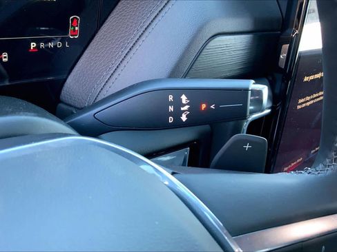 New 2026 GMC Yukon XL Denali AWD/4WD image 6