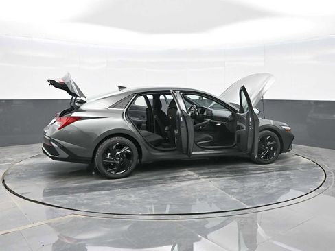 New 2026 Hyundai Elantra SEL Sport Premium image 29