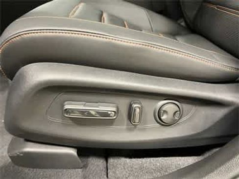 Certified 2025 Honda CR-V Sport Touring image 15