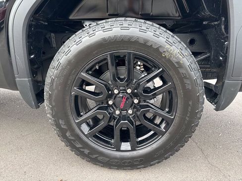 New 2026 GMC Sierra 1500 Elevation image 31