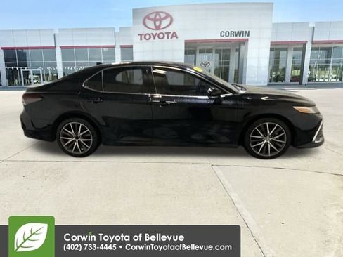 Used 2023 Toyota Camry XLE w/ Cold Weather Package image 6