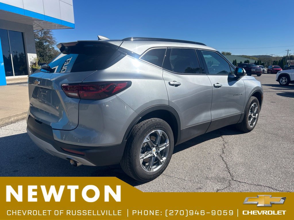 Used 2023 Chevrolet Blazer LT w/ Convenience Package FWD image 14