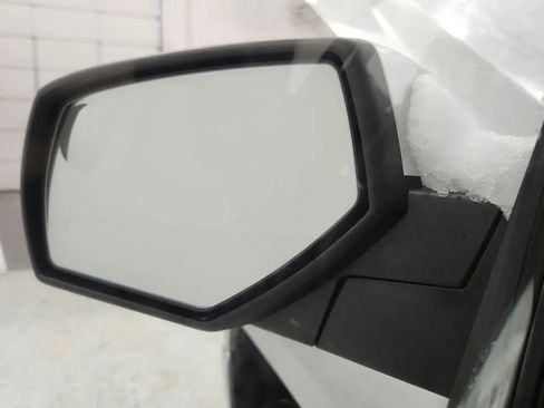 Used 2019 Chevrolet Silverado 1500 LT image 32