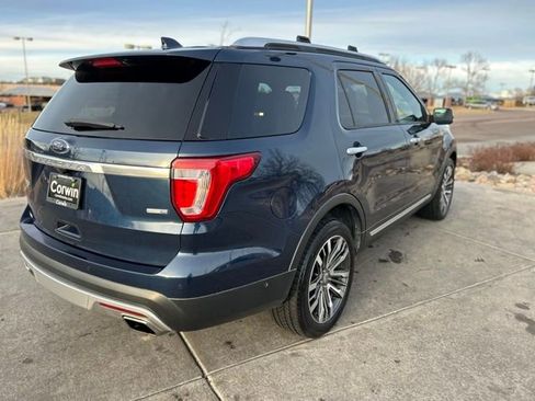 Used 2017 Ford Explorer Platinum image 8