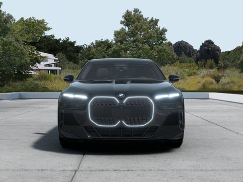 New 2026 BMW 760i xDrive w/ Executive Package AWD/4WD image 31