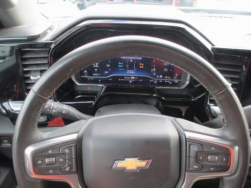 Certified 2024 Chevrolet Silverado 2500 LTZ w/ LTZ Premium Package image 29