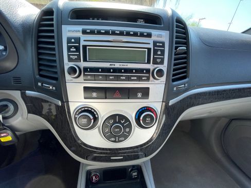 Used 2007 Hyundai Santa Fe GLS image 13