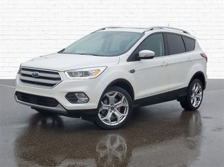 Used 2019 Ford Escape Titanium video 1